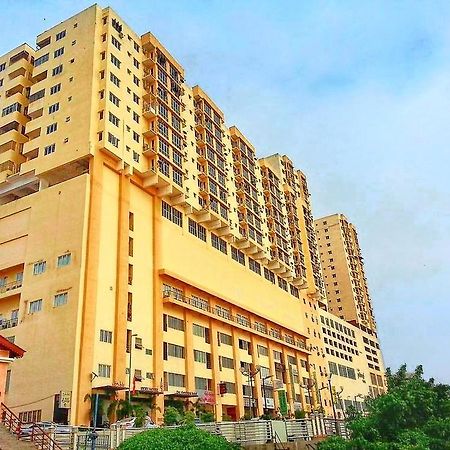 N'Dnie Homestay Pelangi Mall Condominium Κότα Μπάρου Εξωτερικό φωτογραφία