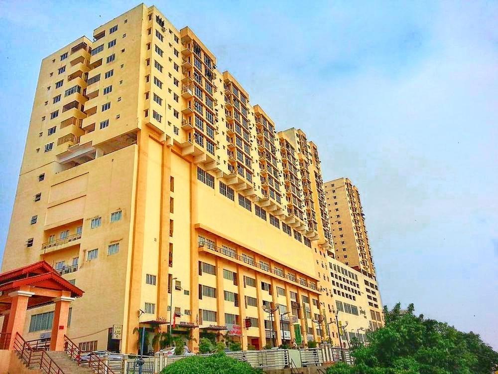 N'Dnie Homestay Pelangi Mall Condominium Κότα Μπάρου Εξωτερικό φωτογραφία